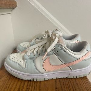Nike dunk low